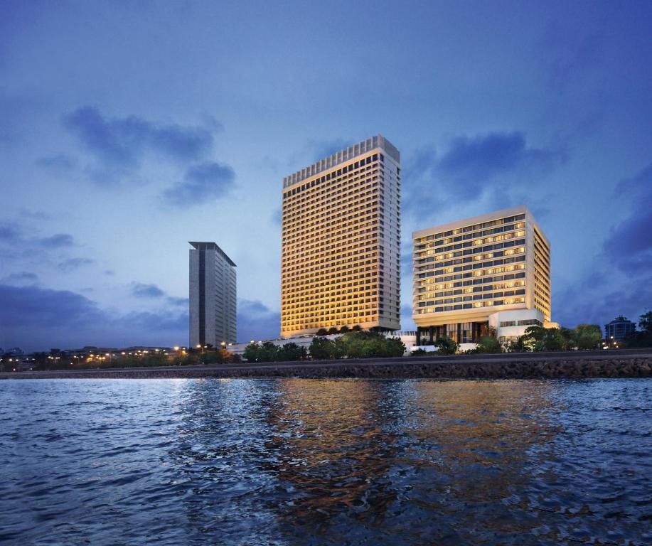 img-hotel